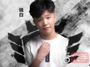 骚白照片,揭秘网络红人的魅力瞬间